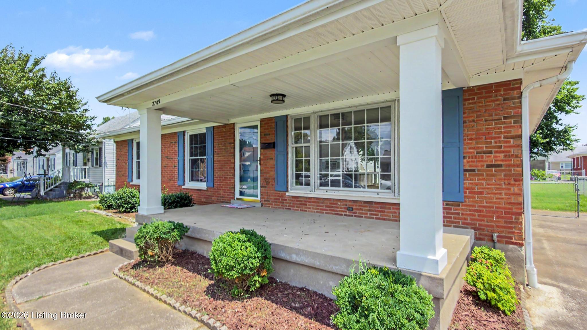 2709 Parklawn Dr