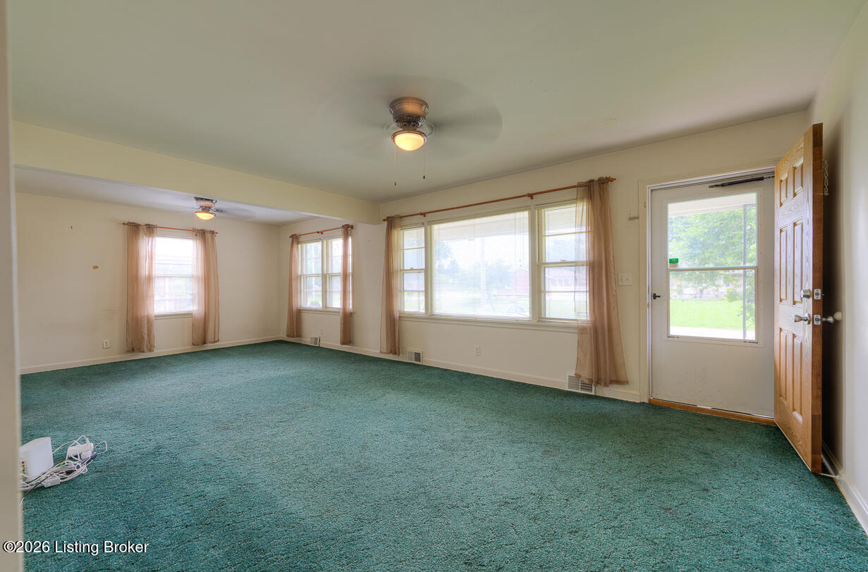 9306 Ponder Ln