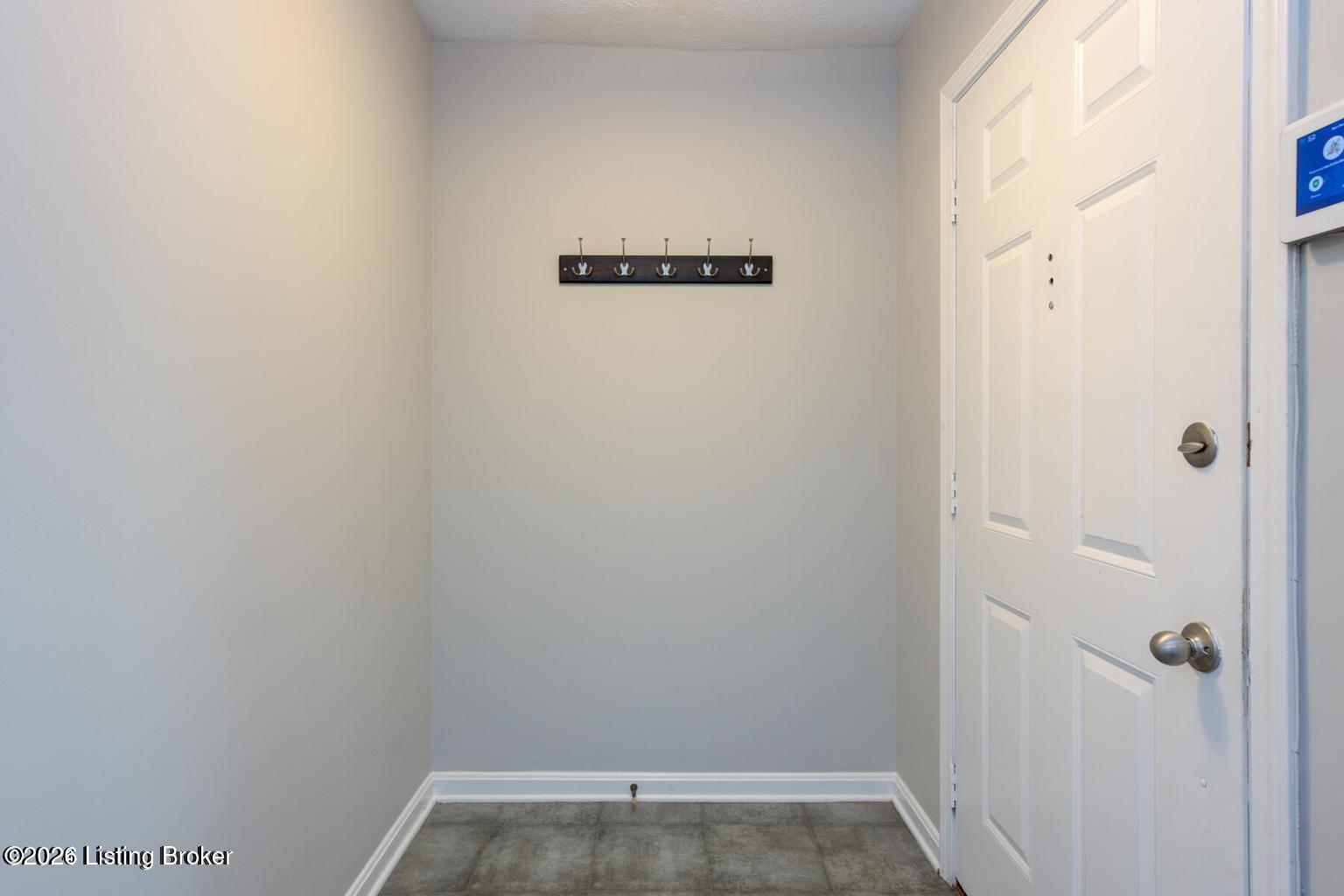 10402 Timberwood Cir