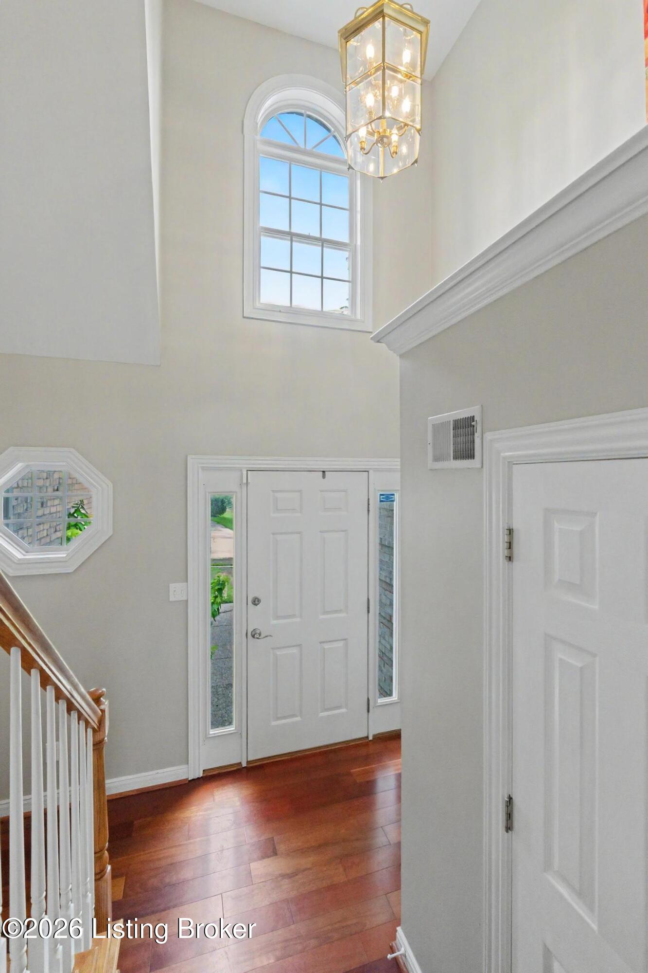 7110 Apple Orchard Ln