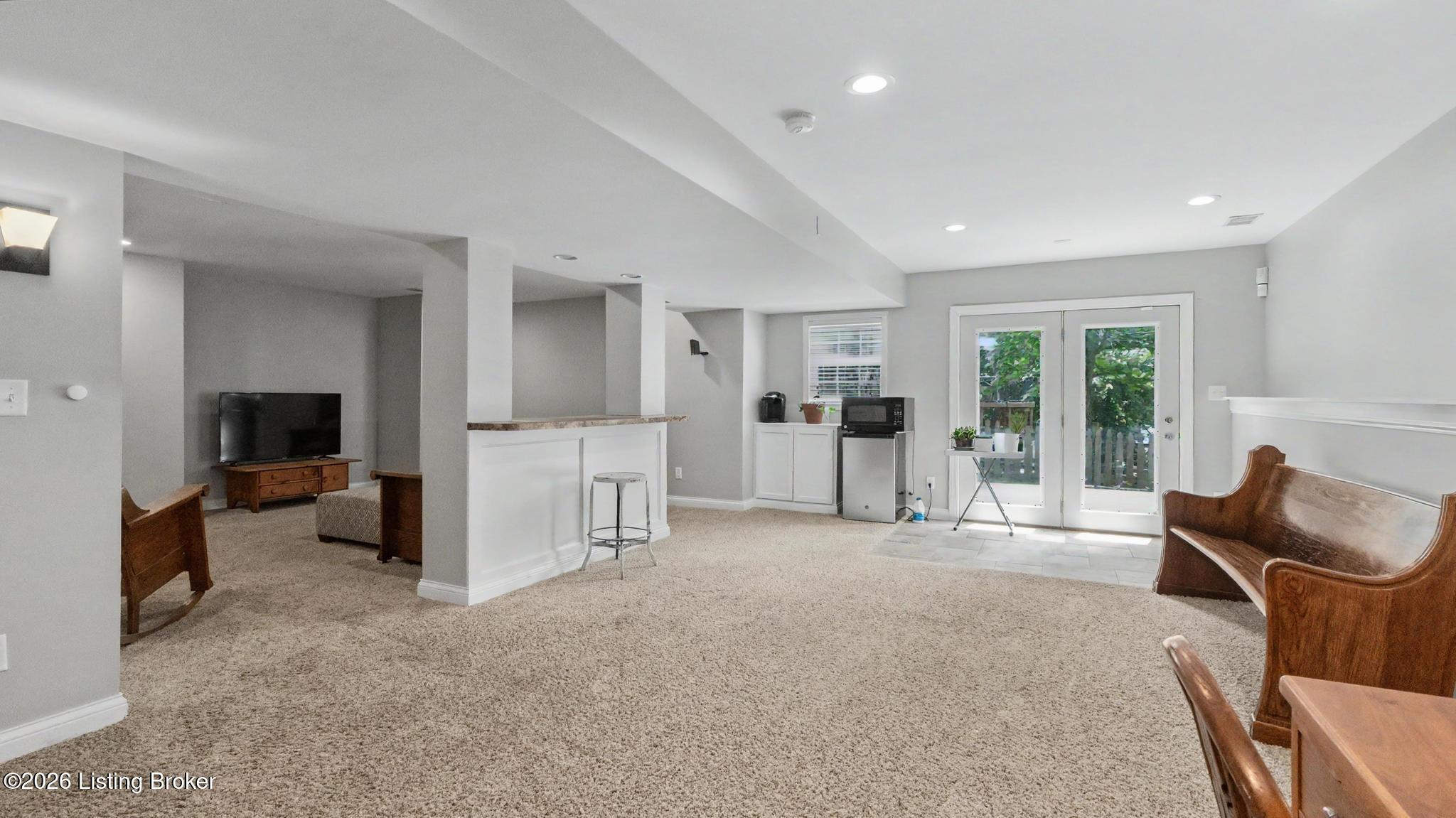 7110 Apple Orchard Ln