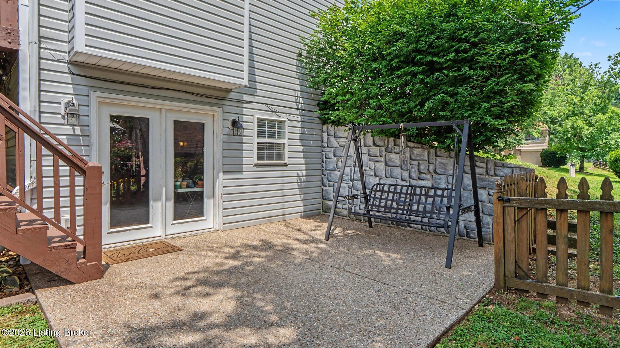 7110 Apple Orchard Ln