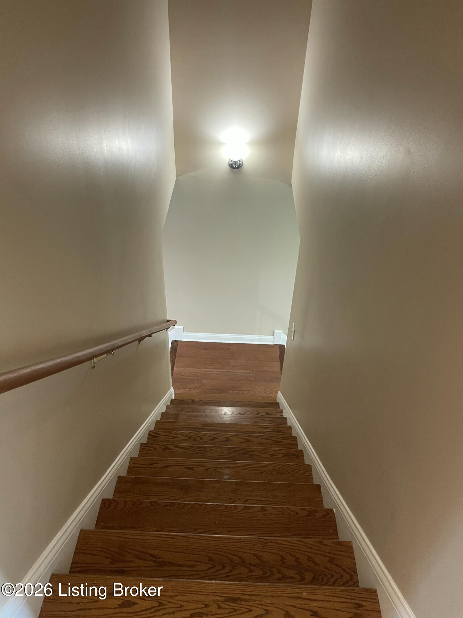 126 Crossing Ct 3