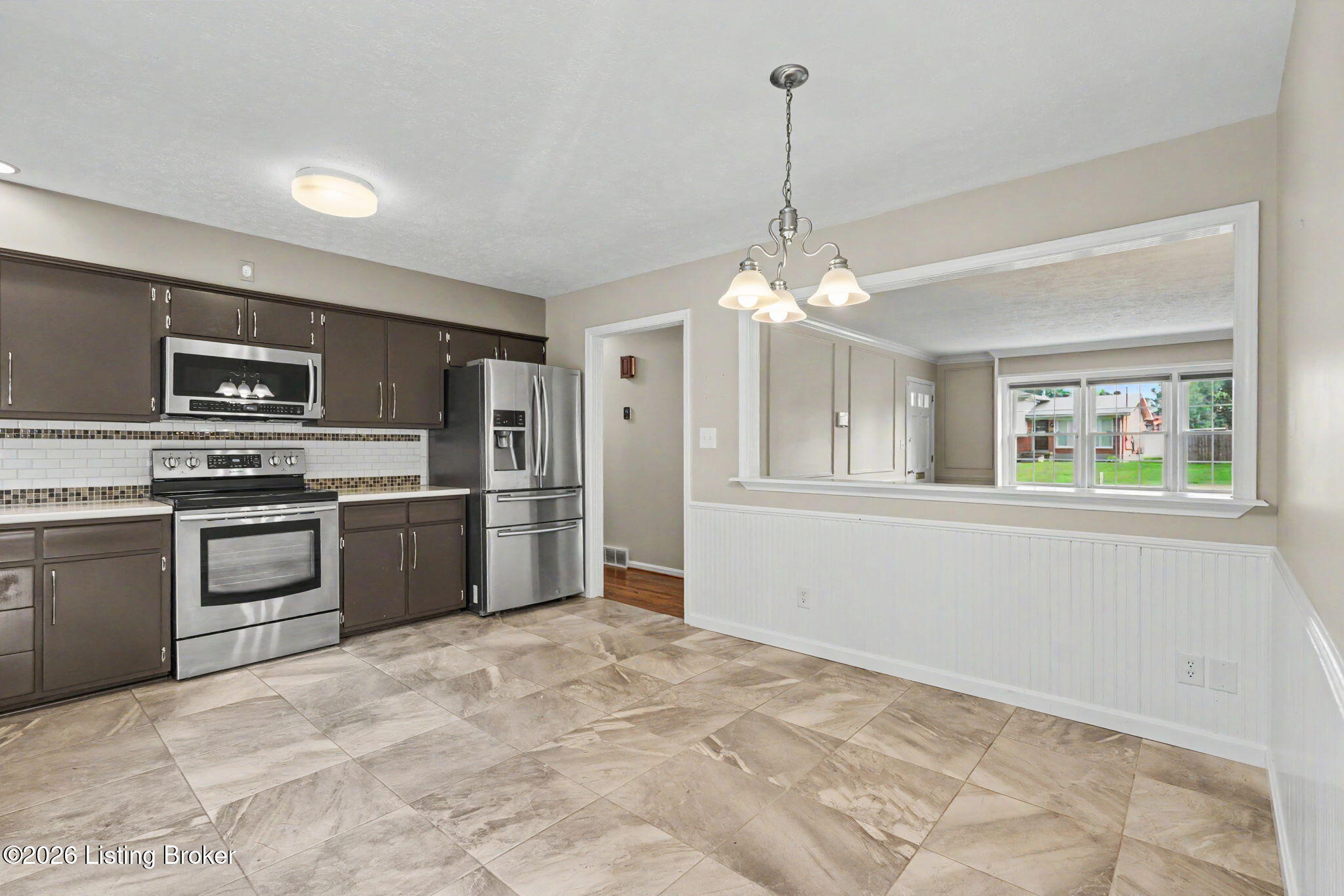 7006 Norlynn Dr