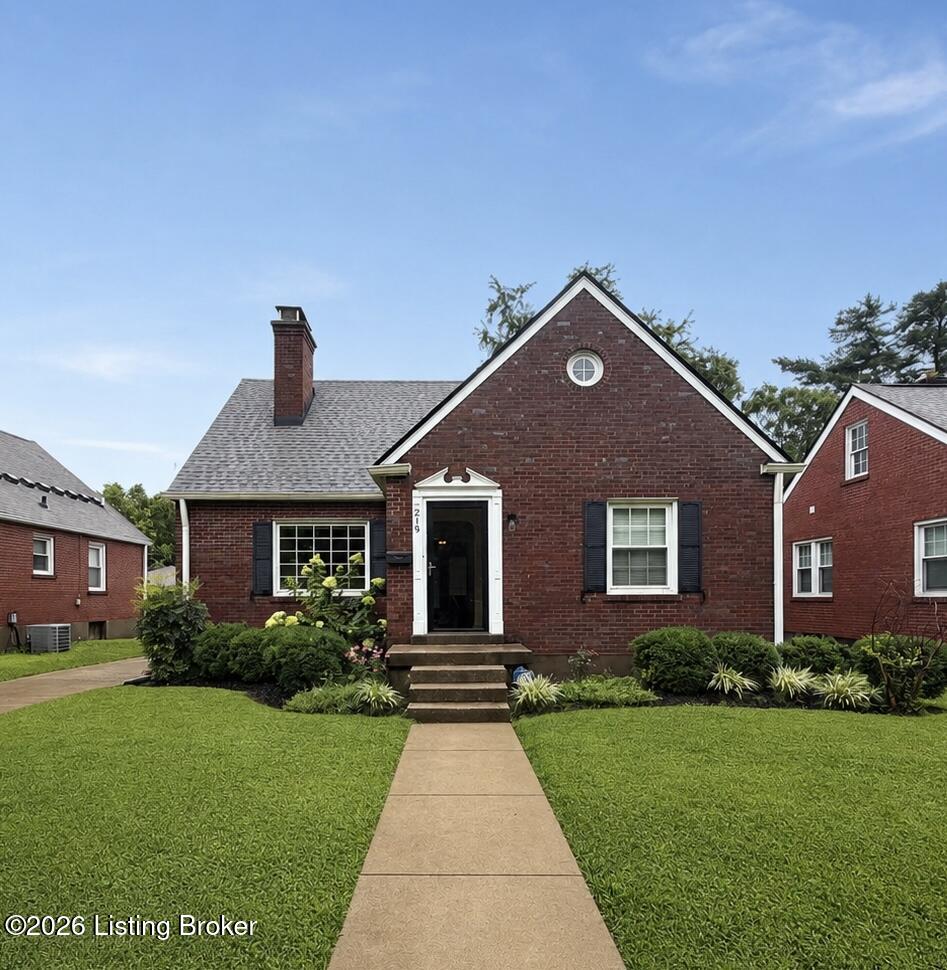 219 Ridgeway Ave