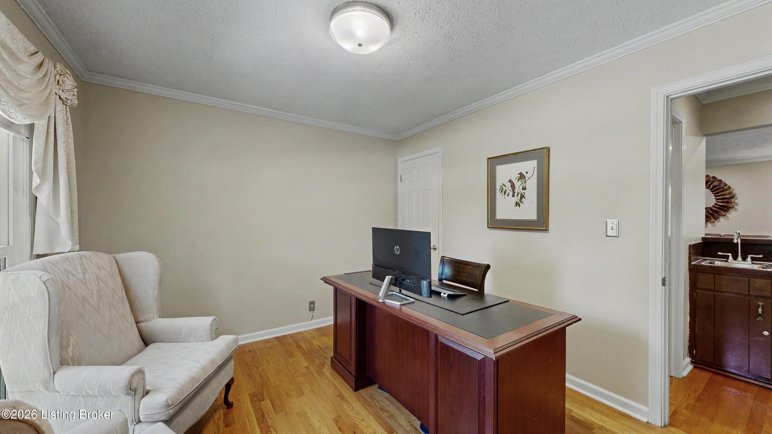 2611 Kennersley Dr