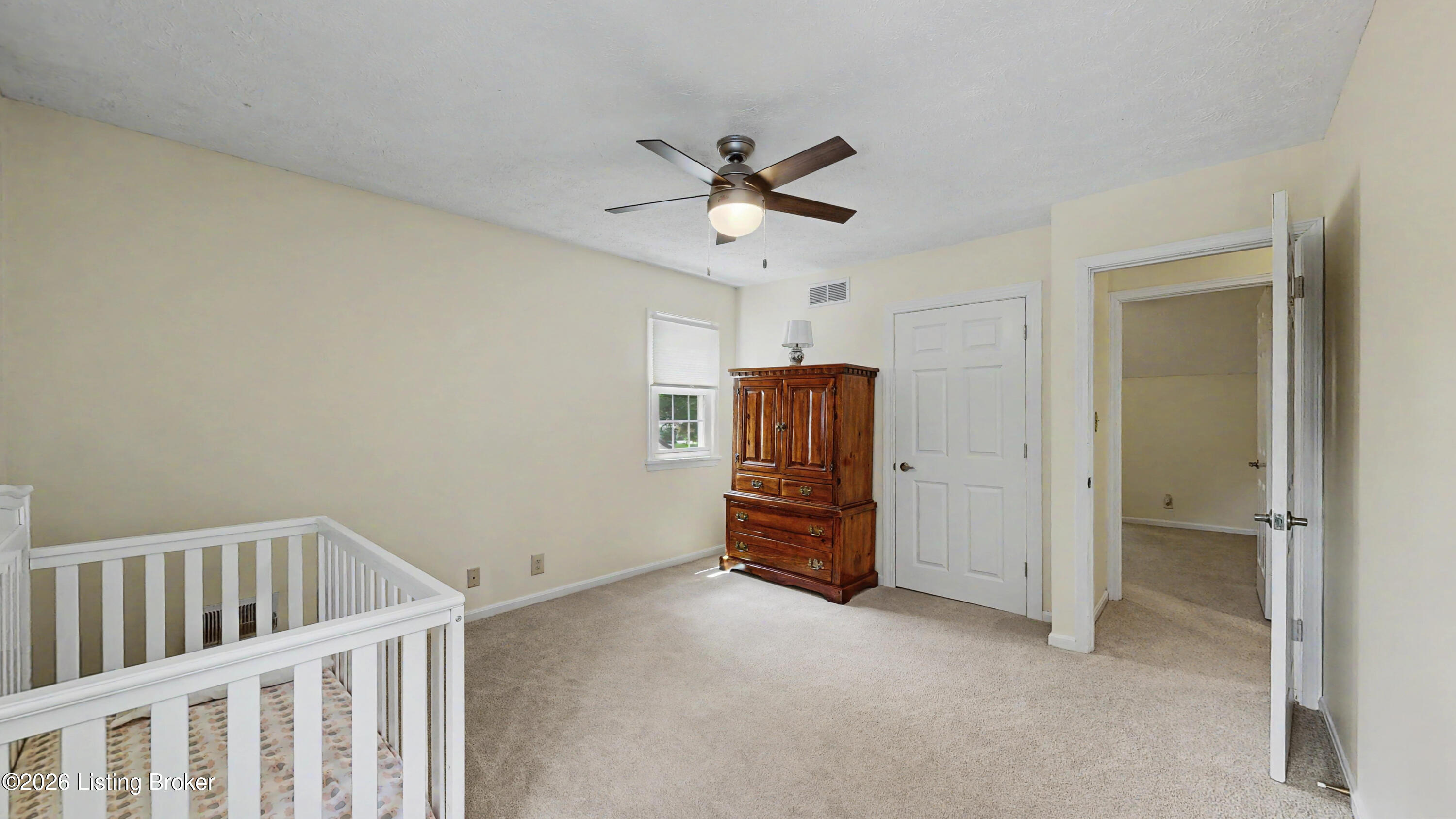 2611 Kennersley Dr