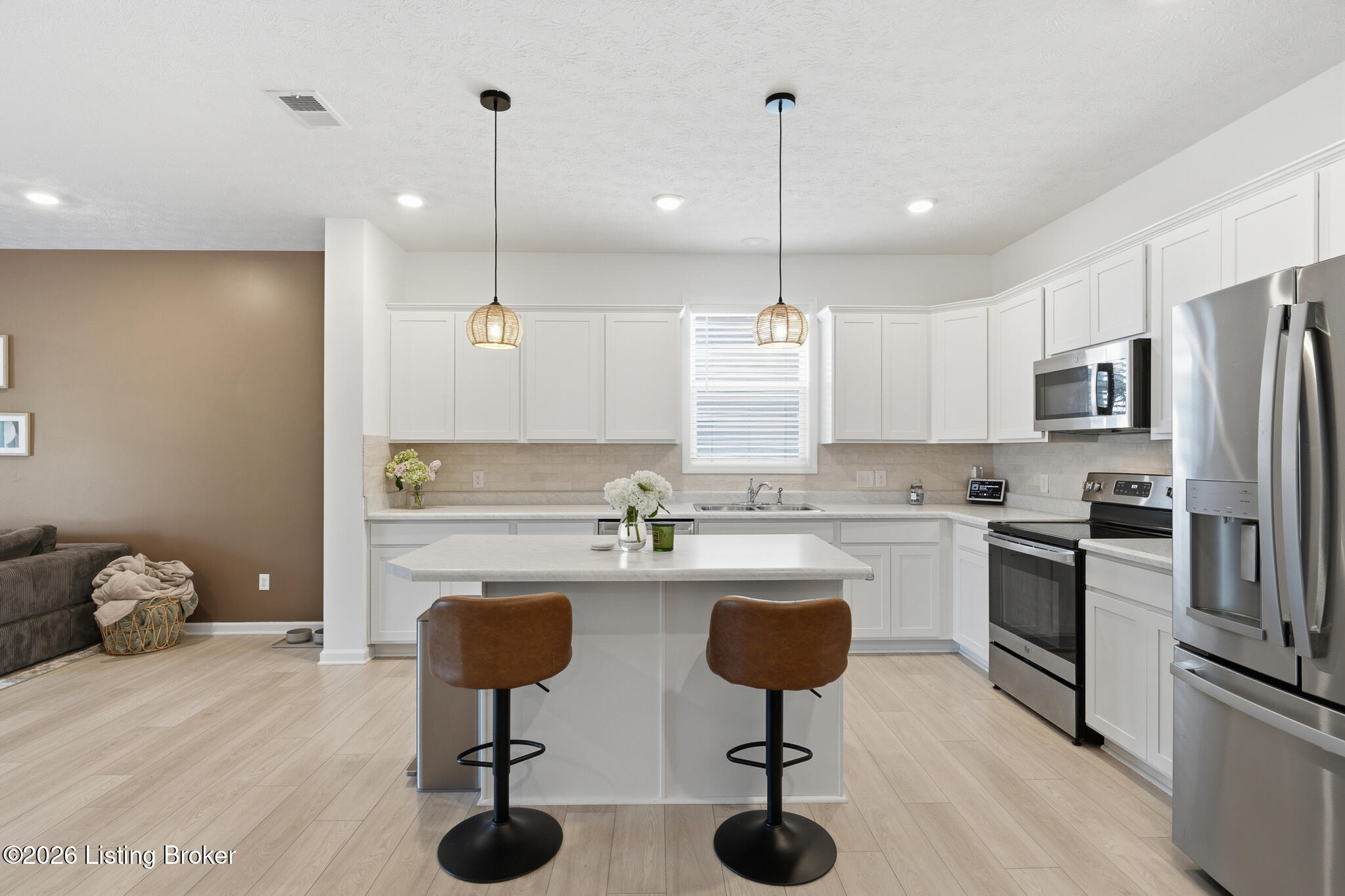 17025 Meander Way