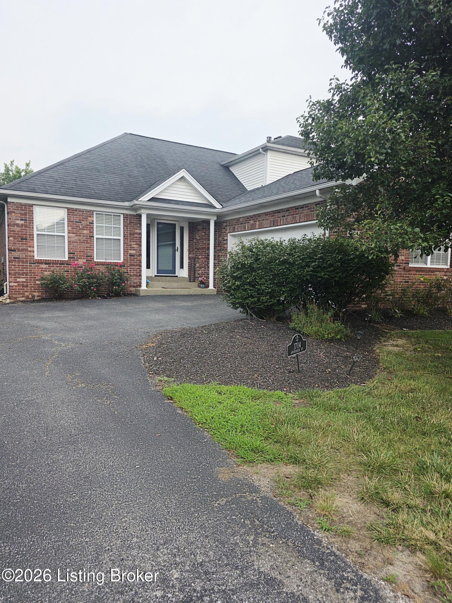 1704 Anchorage Ct