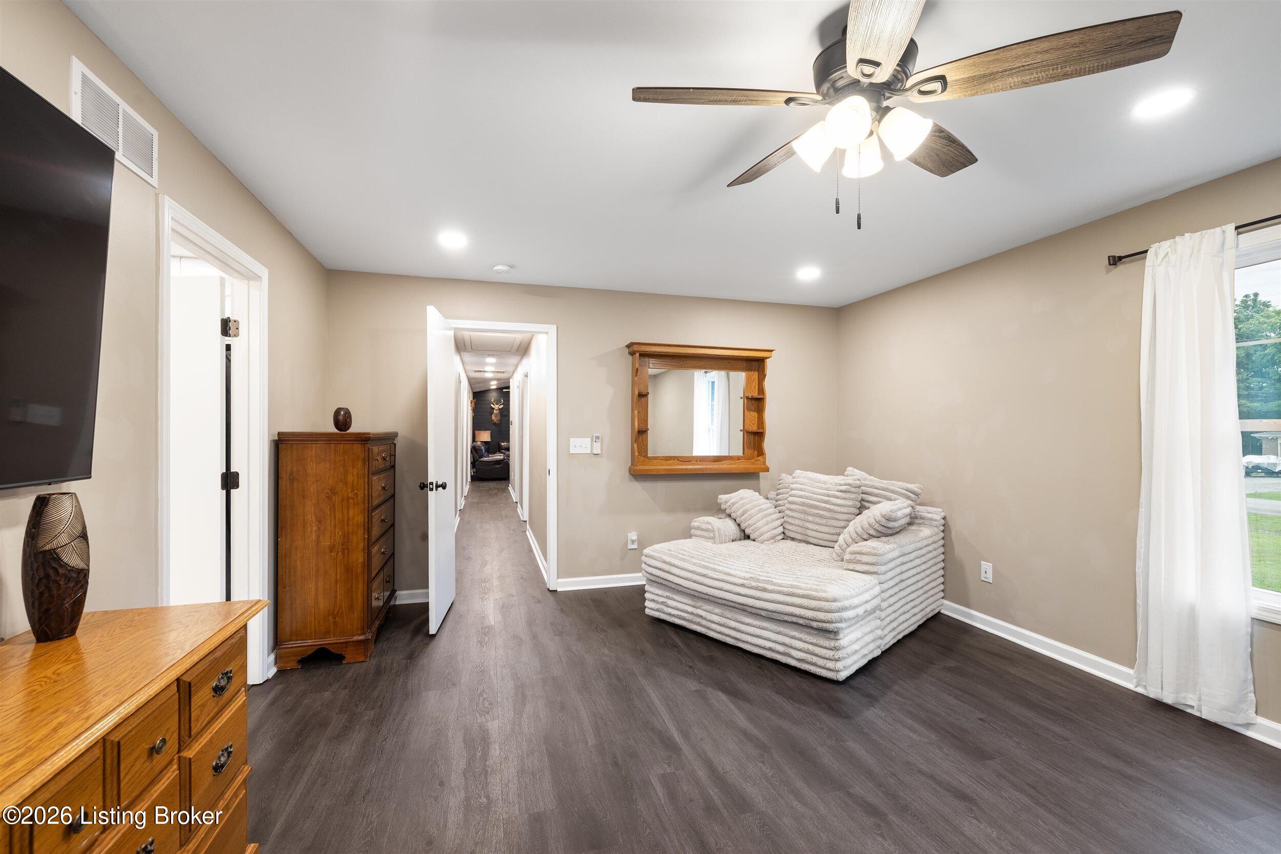 380 Oakrun Dr
