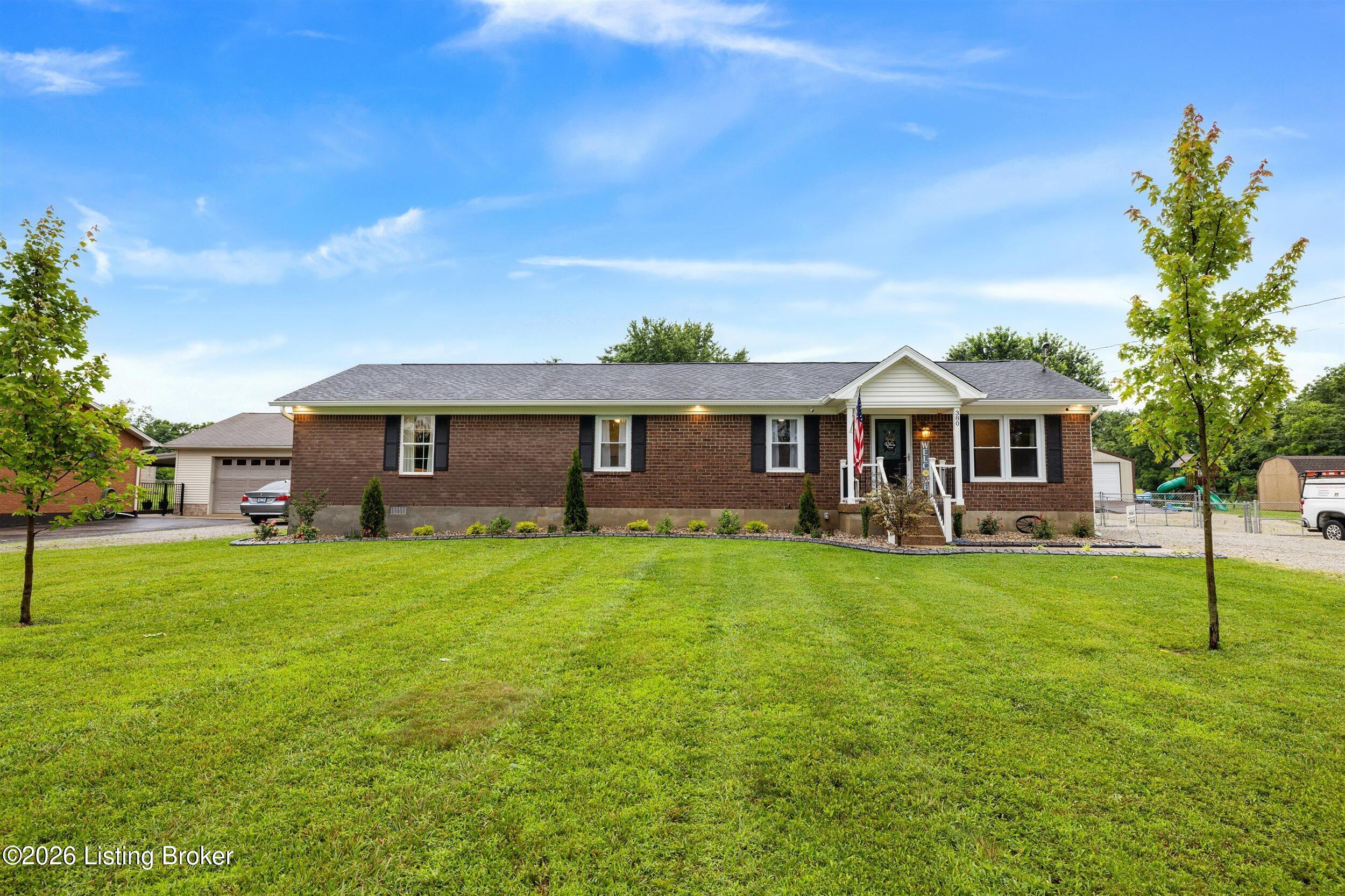 380 Oakrun Dr