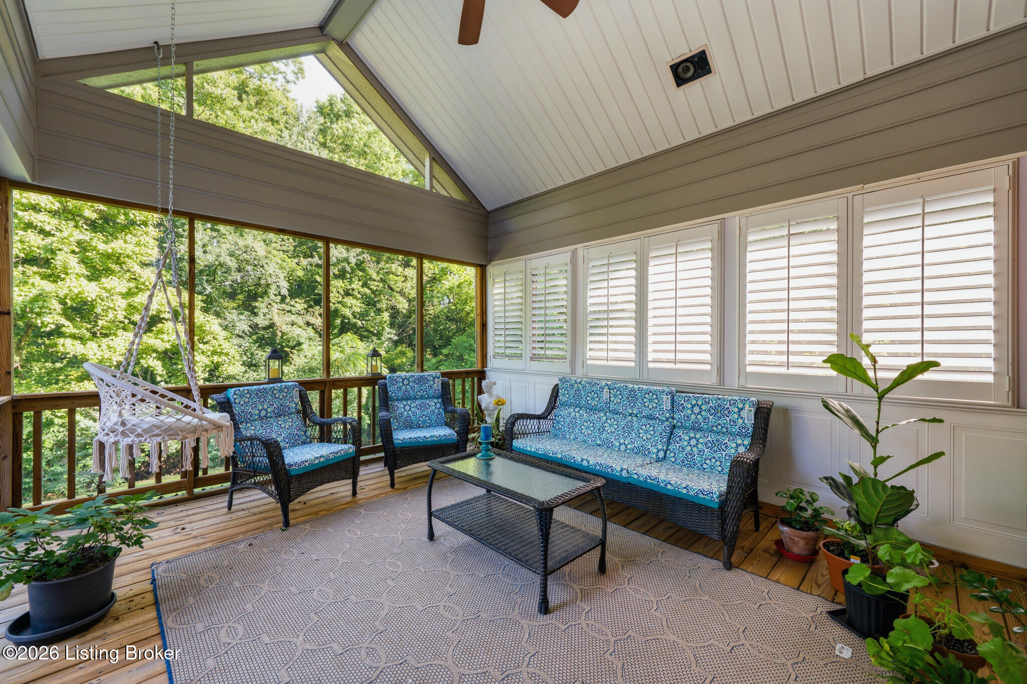 10316 Carriage House Ct