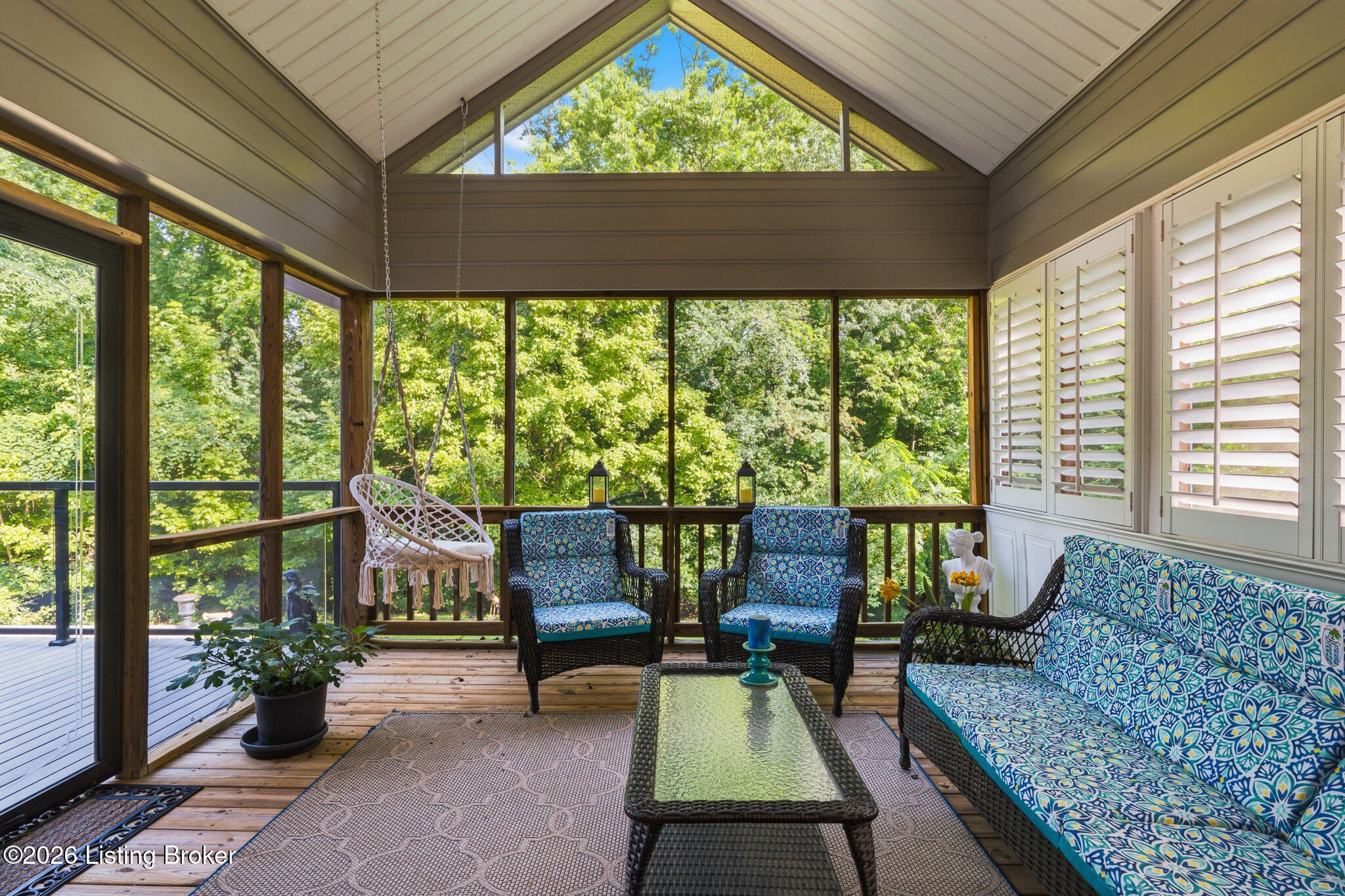10316 Carriage House Ct