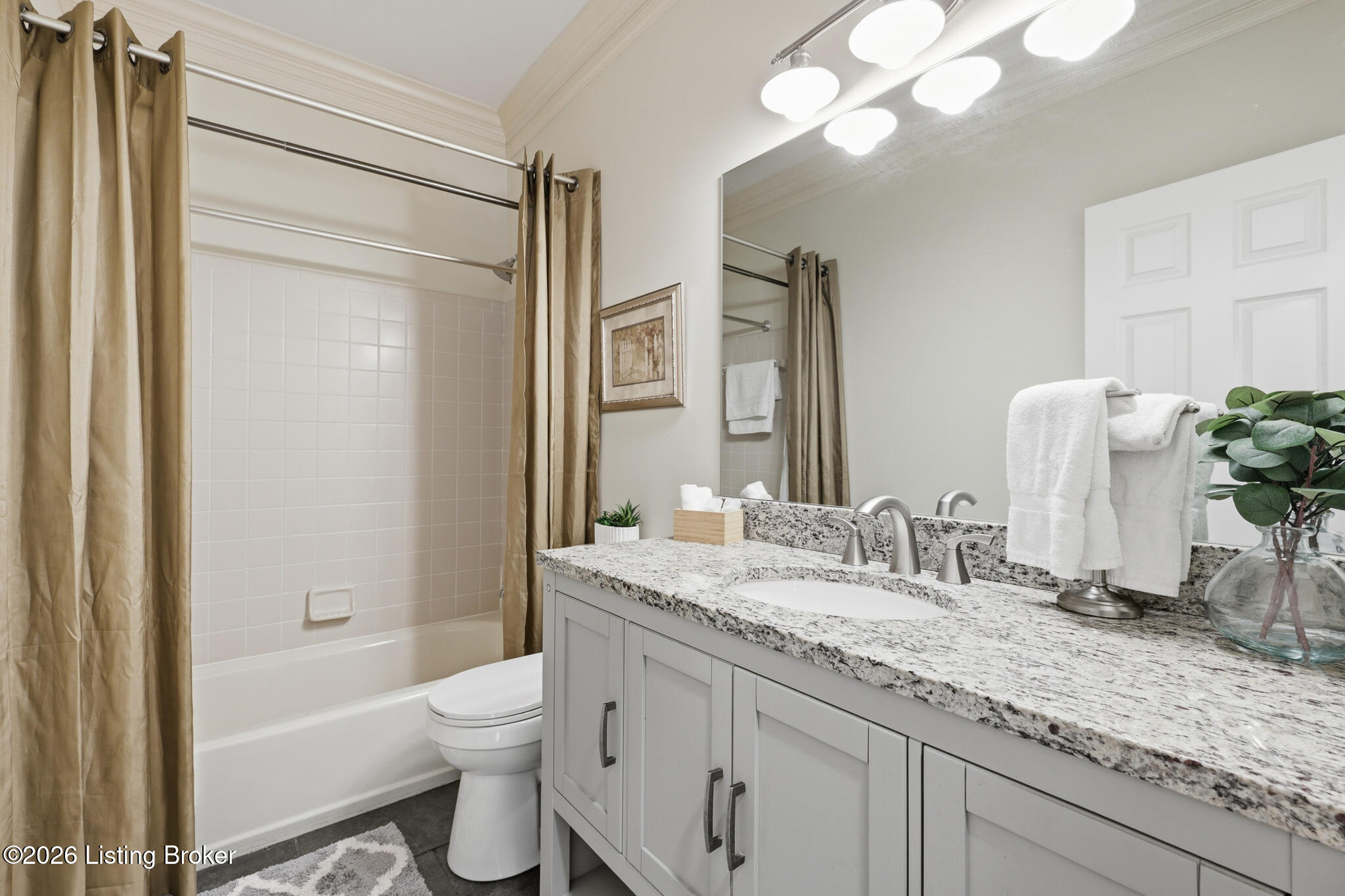 10316 Carriage House Ct