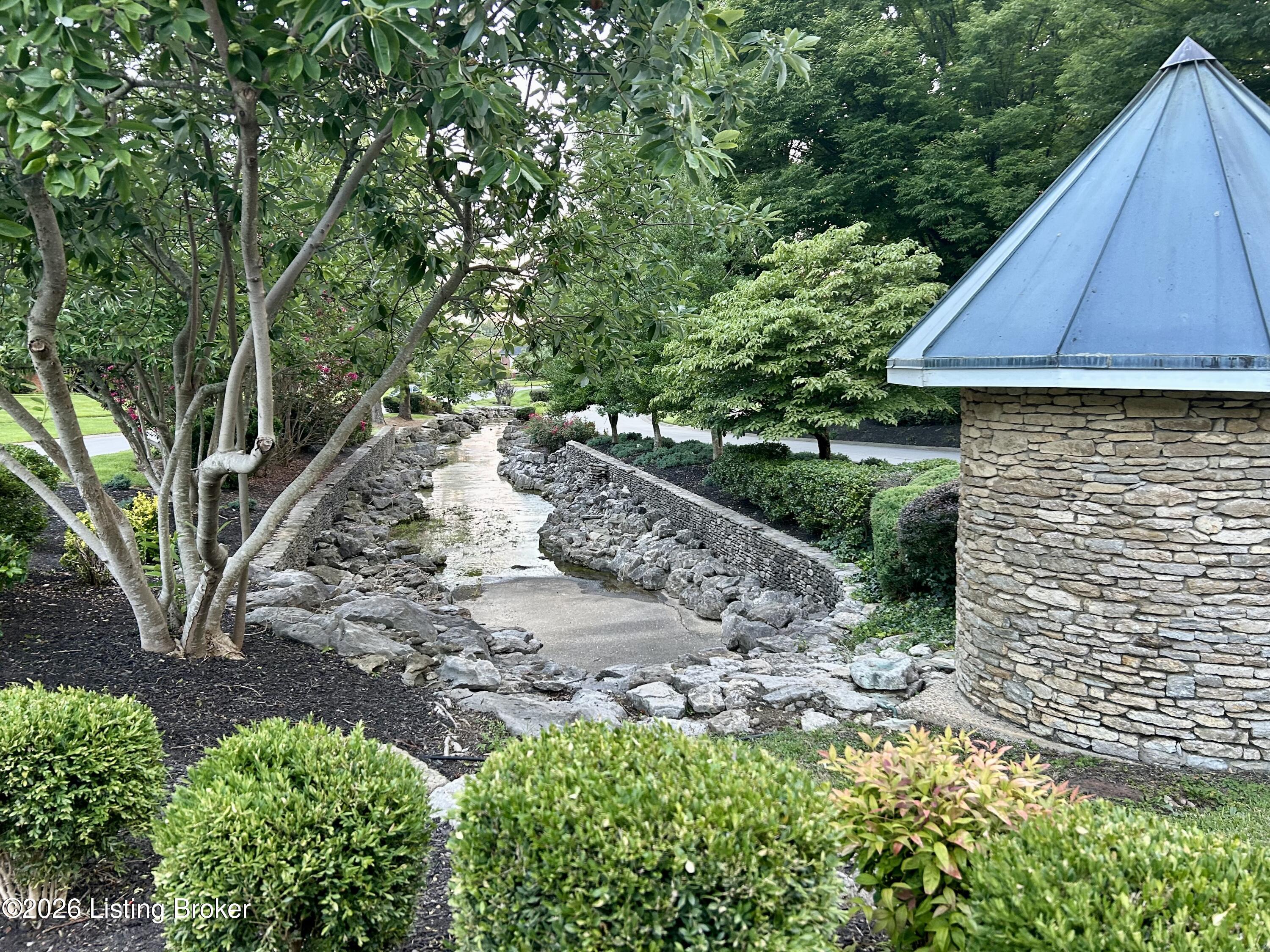 10316 Carriage House Ct