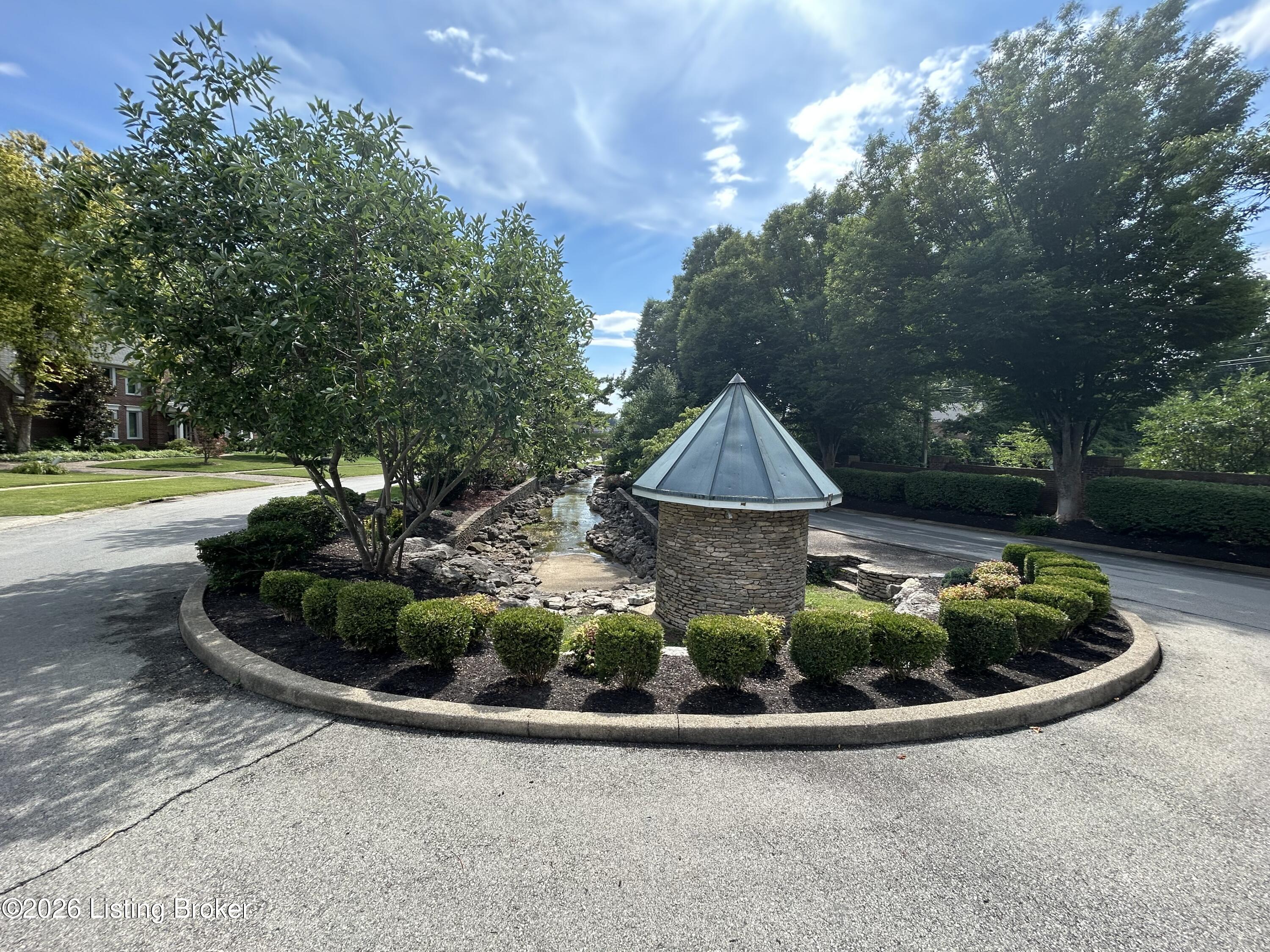 10316 Carriage House Ct