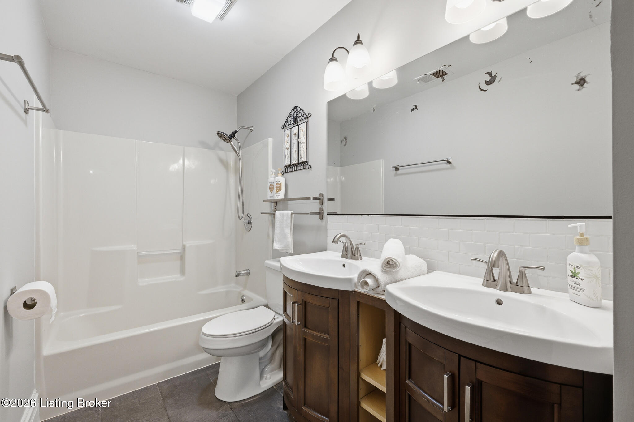 10316 Carriage House Ct