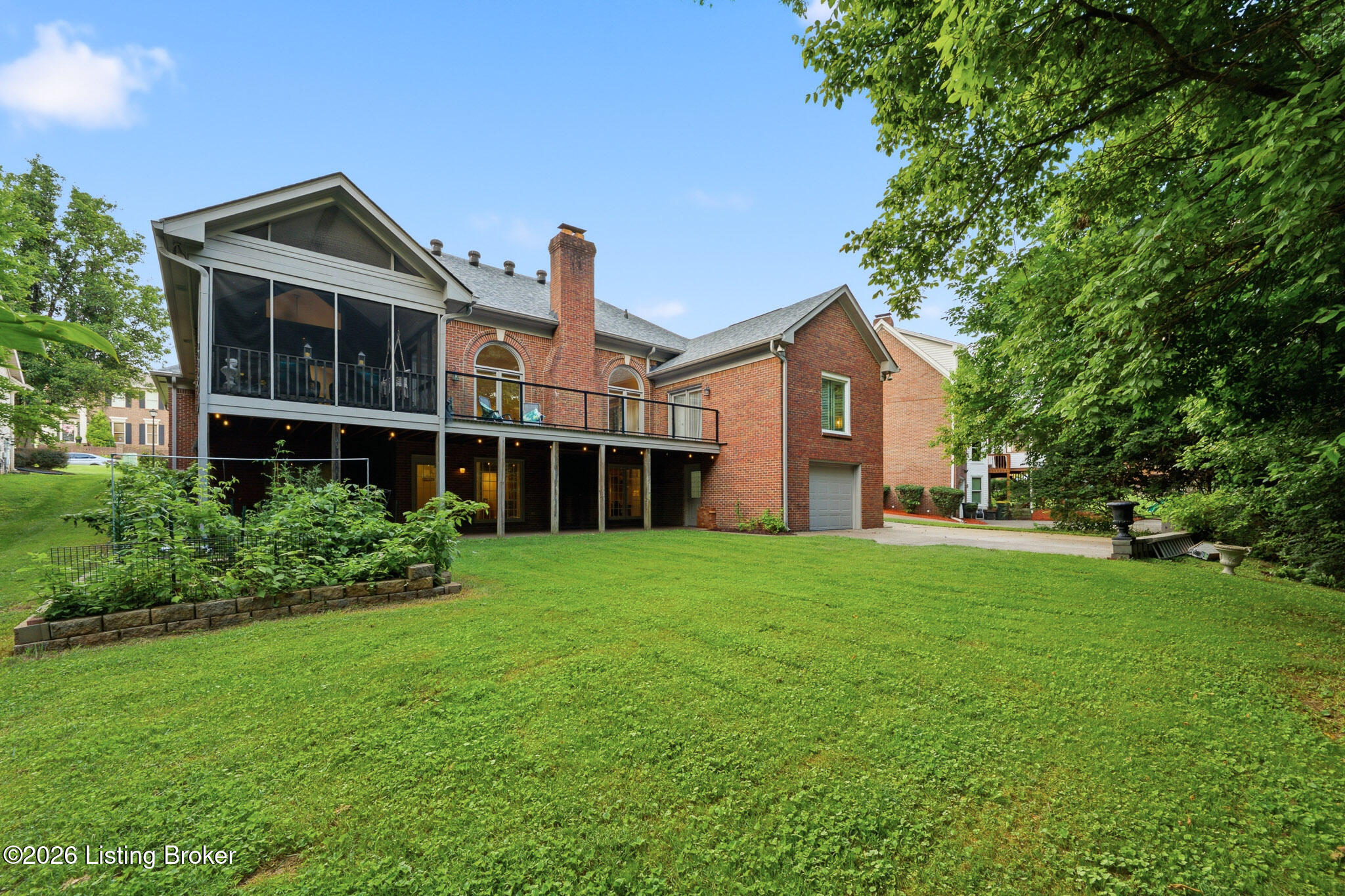 10316 Carriage House Ct