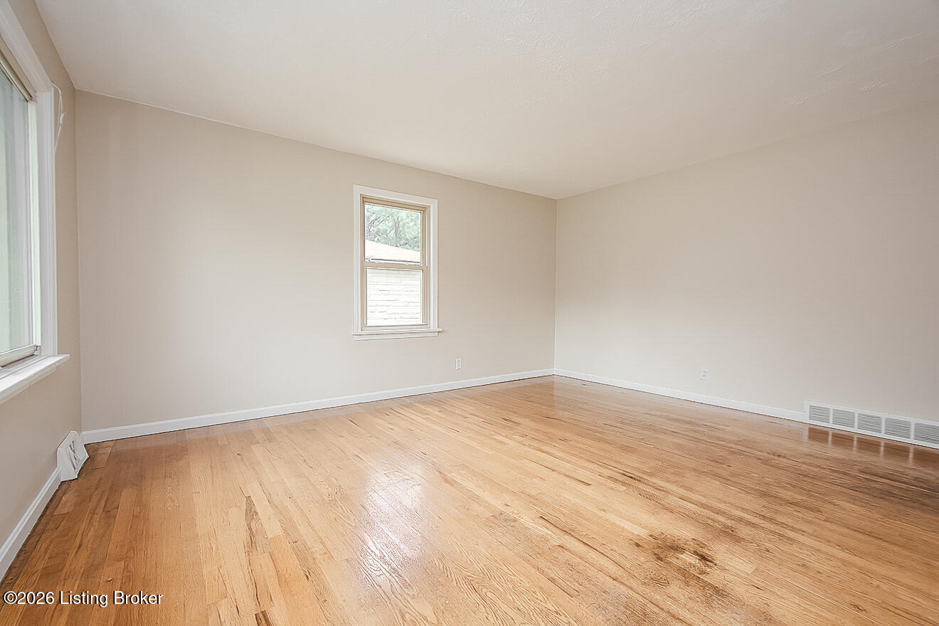 6106 Morning Glory Ln