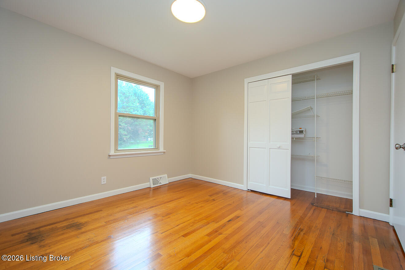 6106 Morning Glory Ln