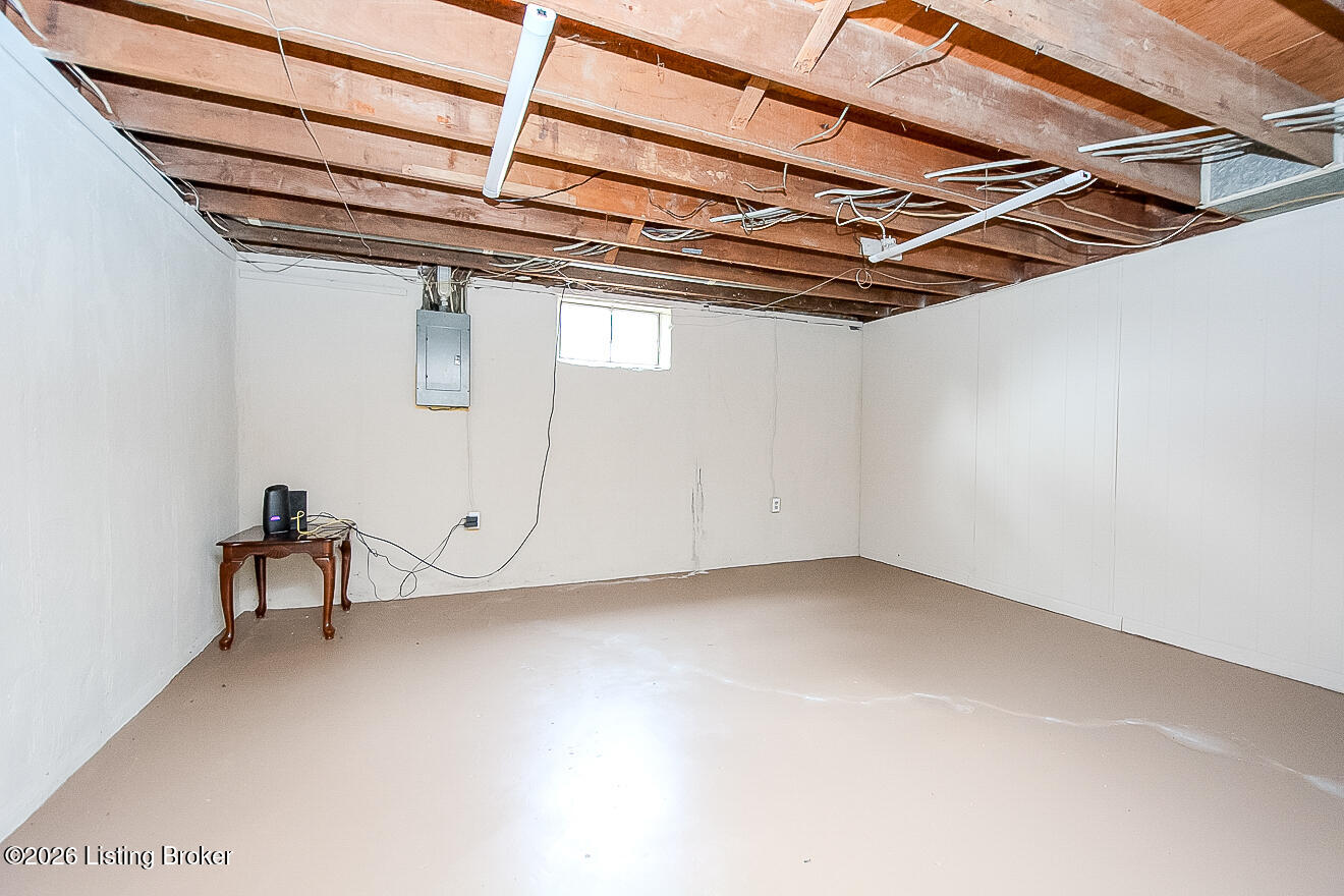 6106 Morning Glory Ln