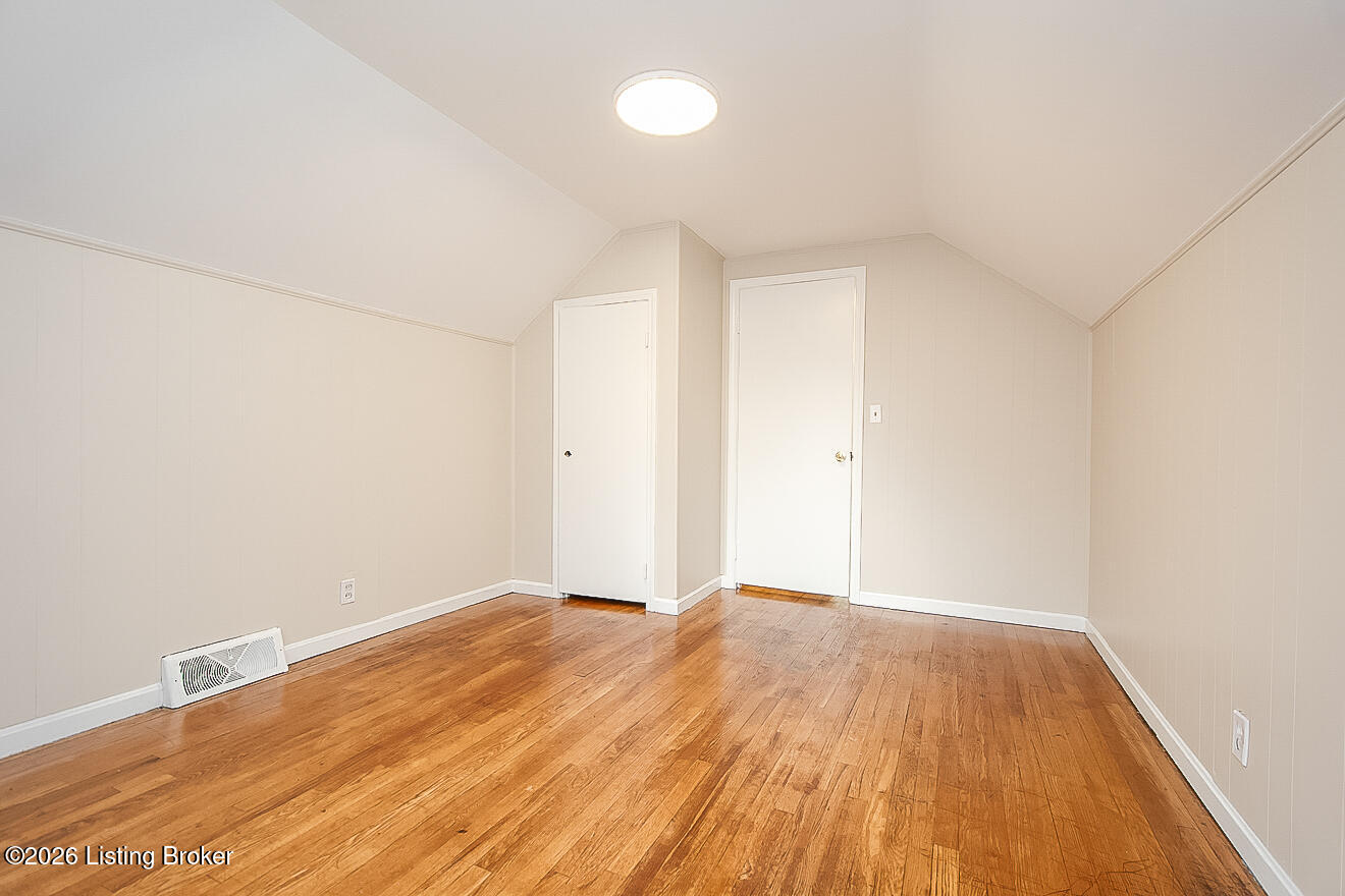 6106 Morning Glory Ln