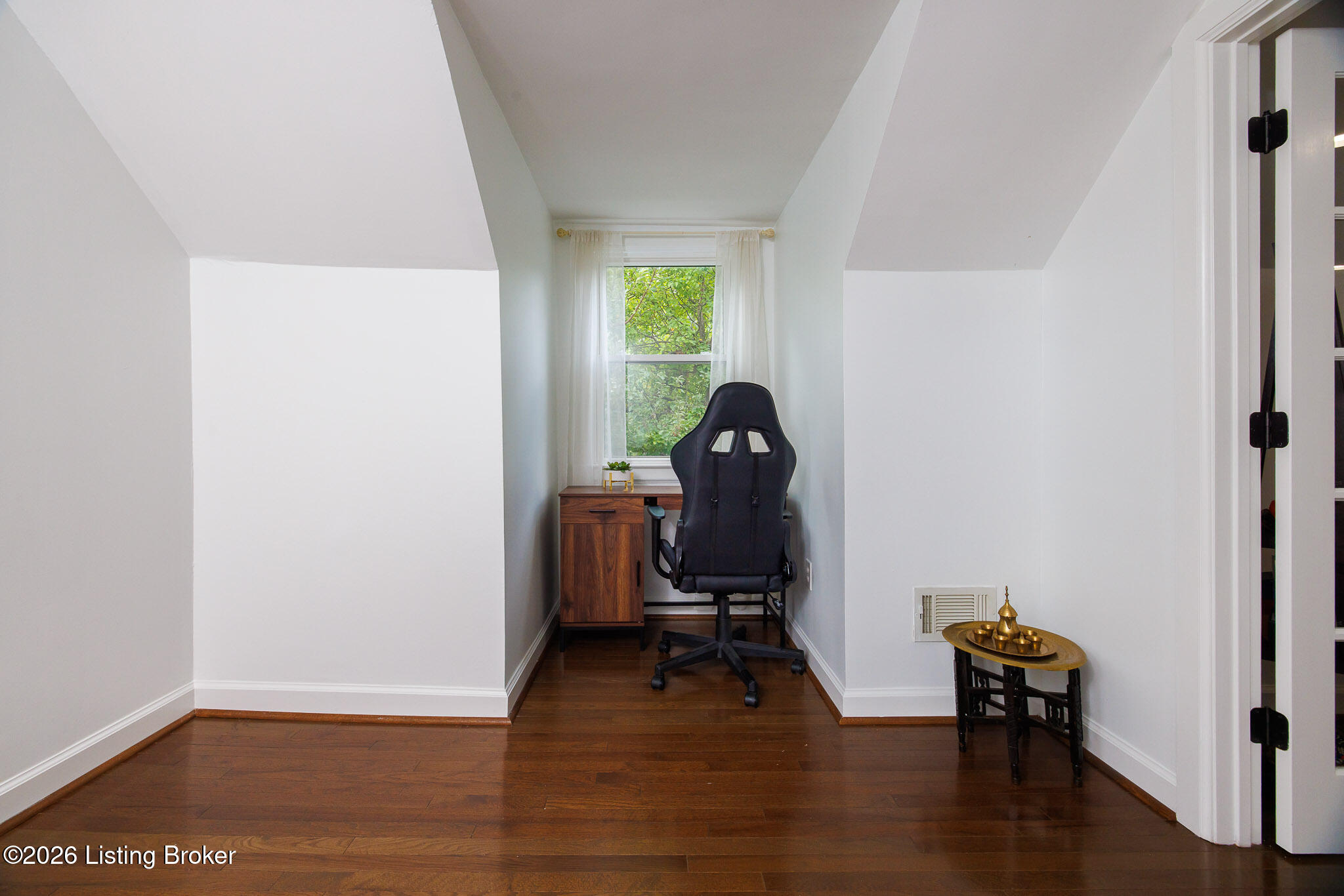 212 Sage Rd