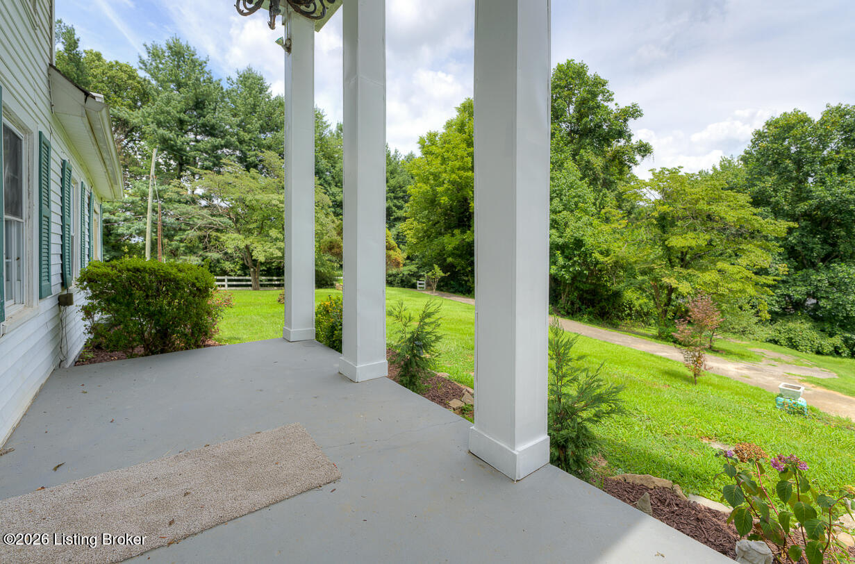 1536 Eskridge Ln