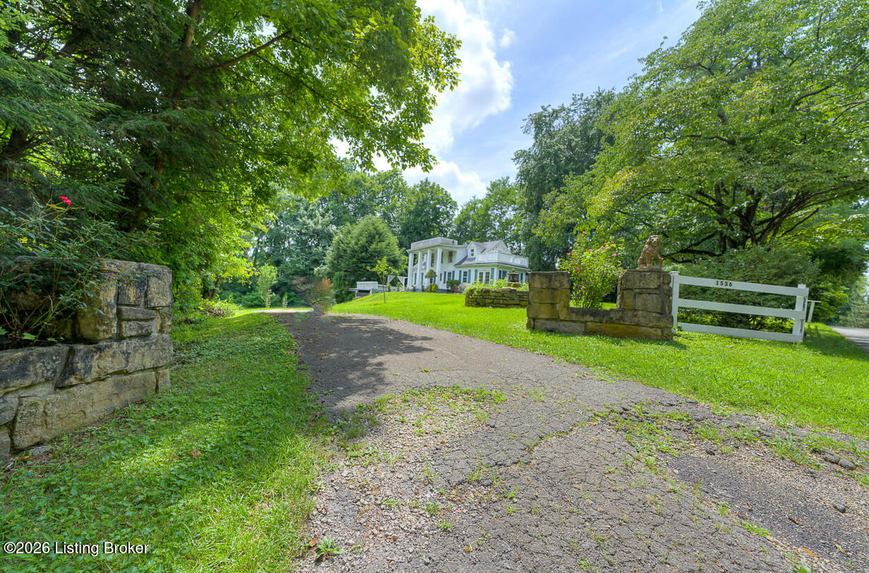 1536 Eskridge Ln