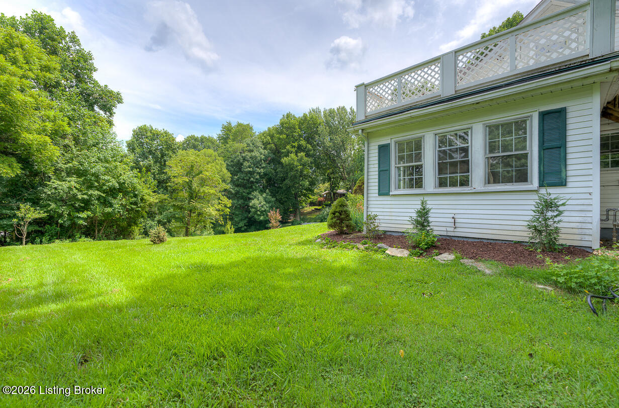 1536 Eskridge Ln