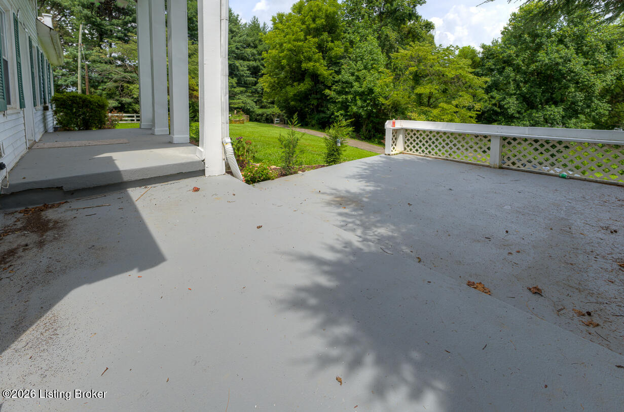 1536 Eskridge Ln