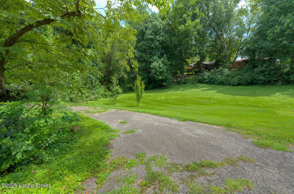 1536 Eskridge Ln