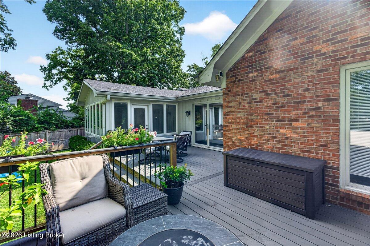 302 Blue Ridge Rd