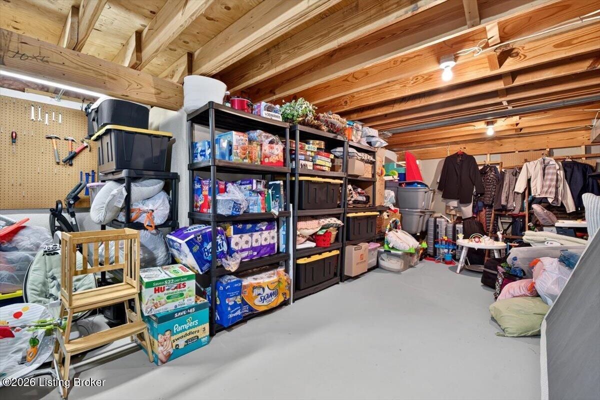 302 Blue Ridge Rd