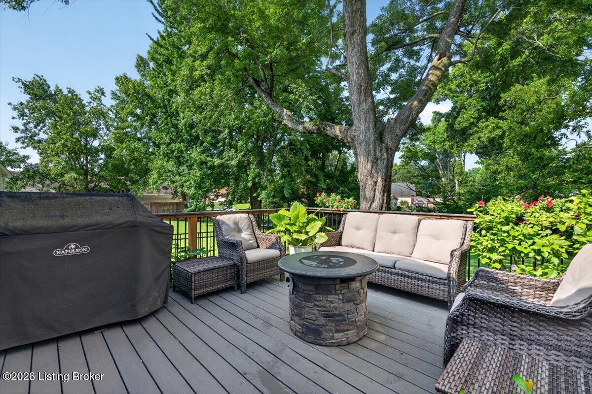 302 Blue Ridge Rd