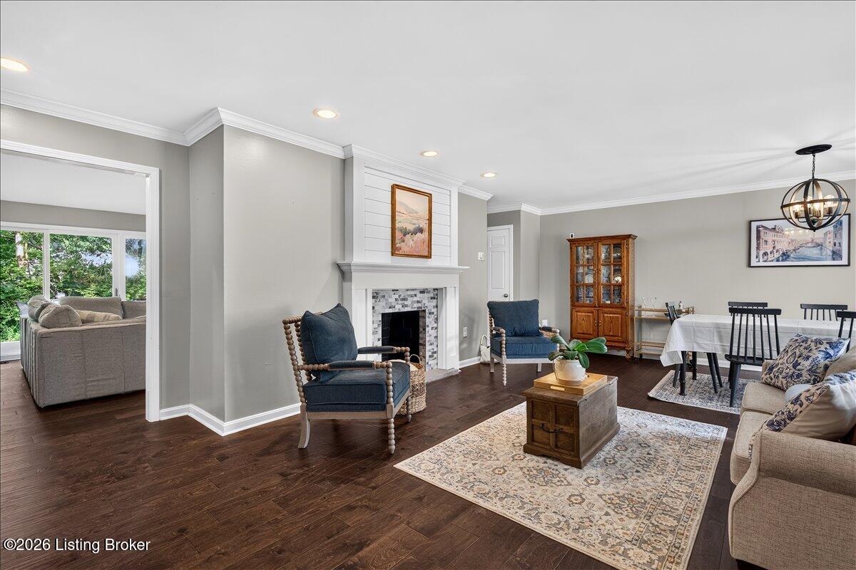 302 Blue Ridge Rd