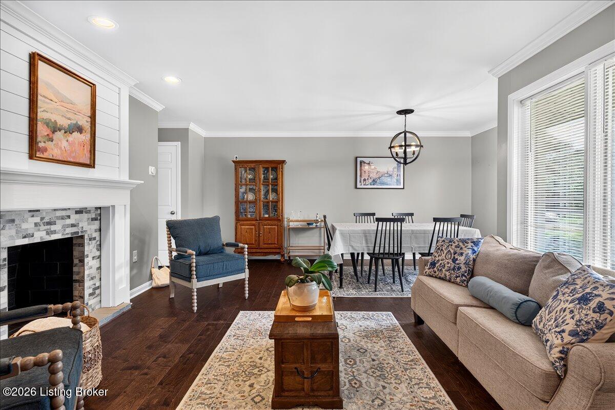 302 Blue Ridge Rd