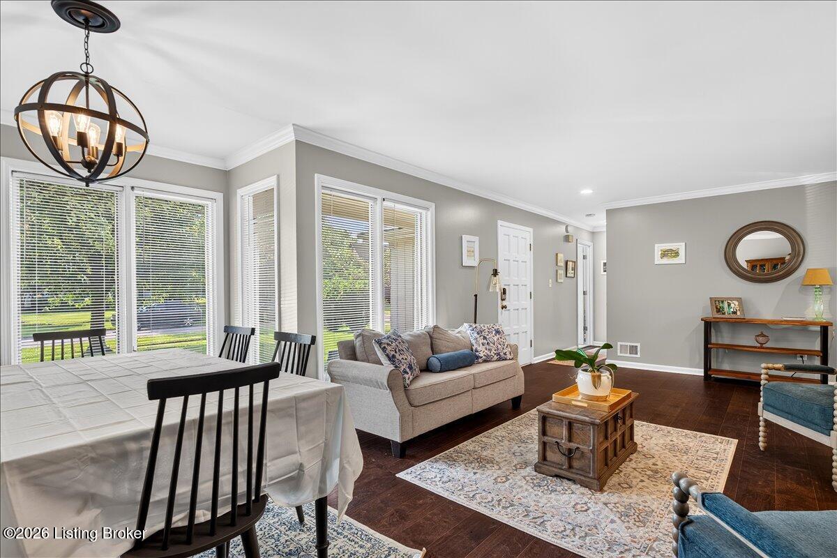 302 Blue Ridge Rd