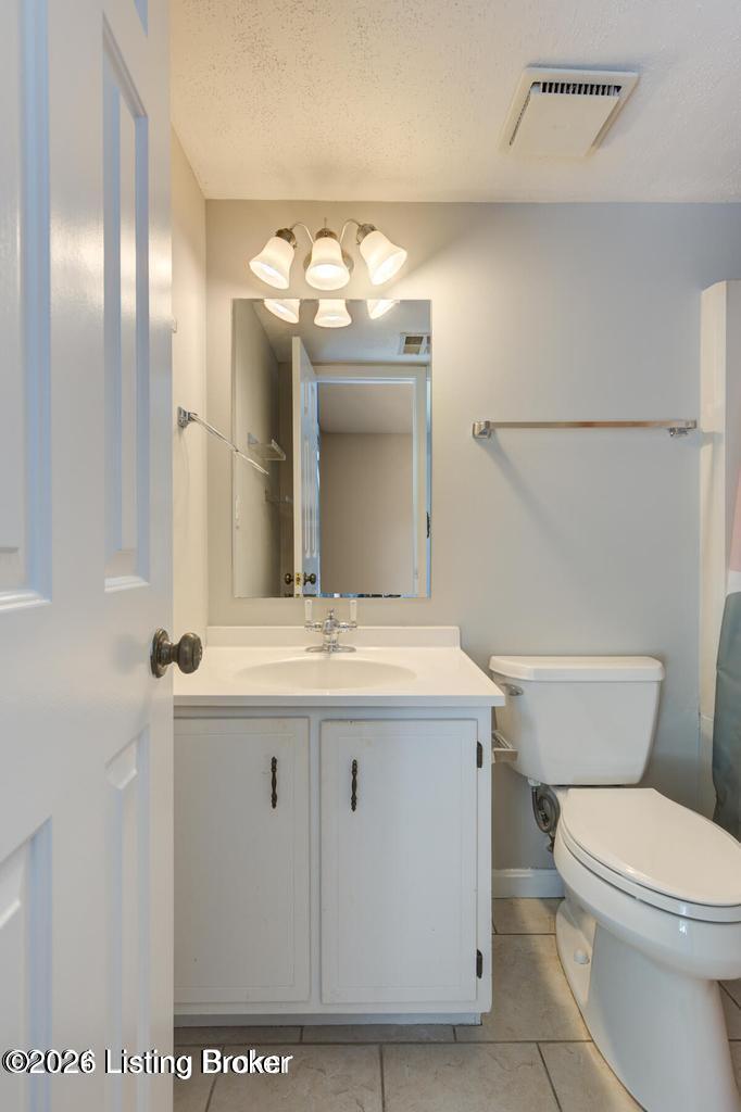 10402 Timberwood Cir