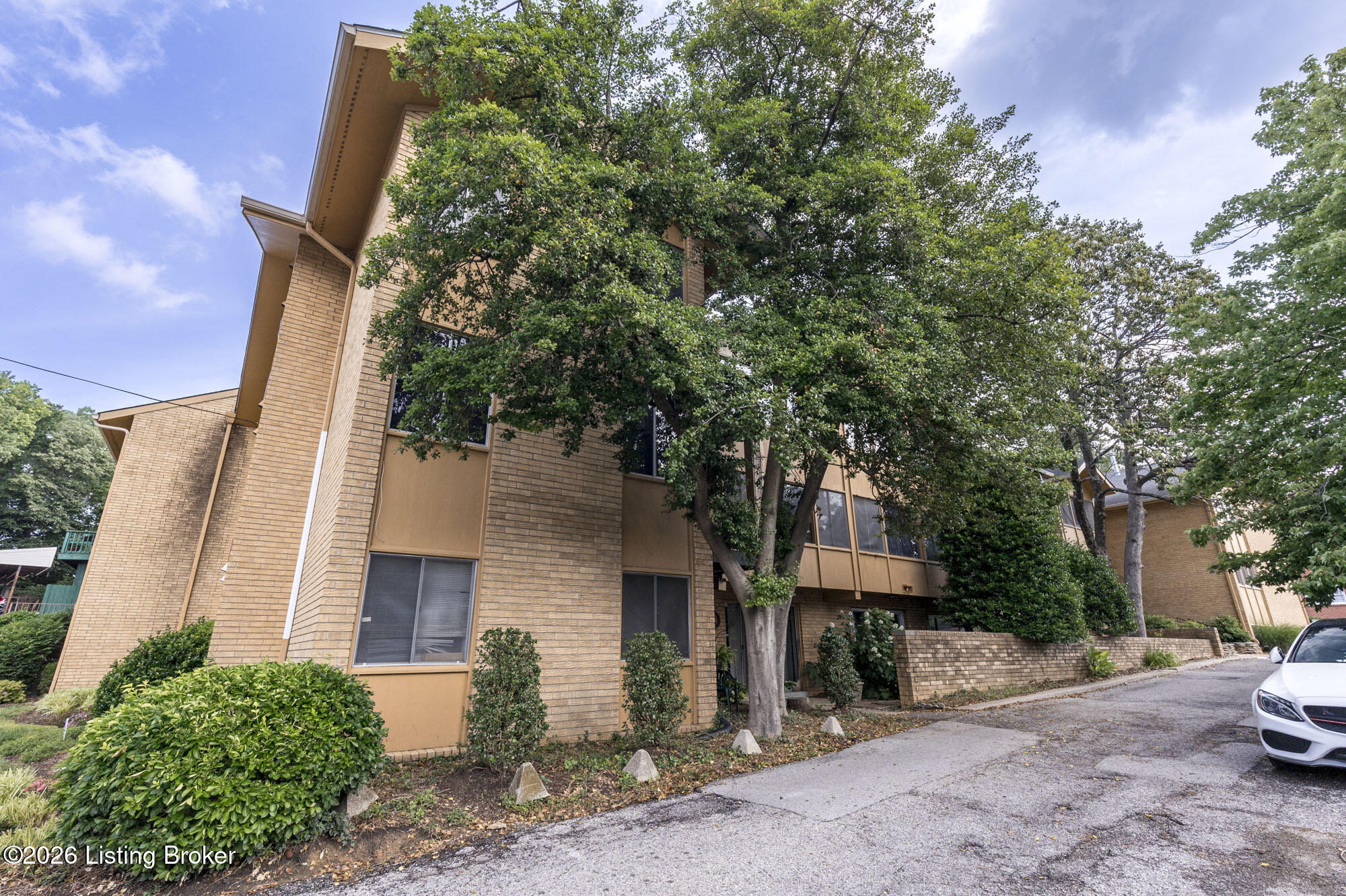 2505 Brownsboro Rd APT B5