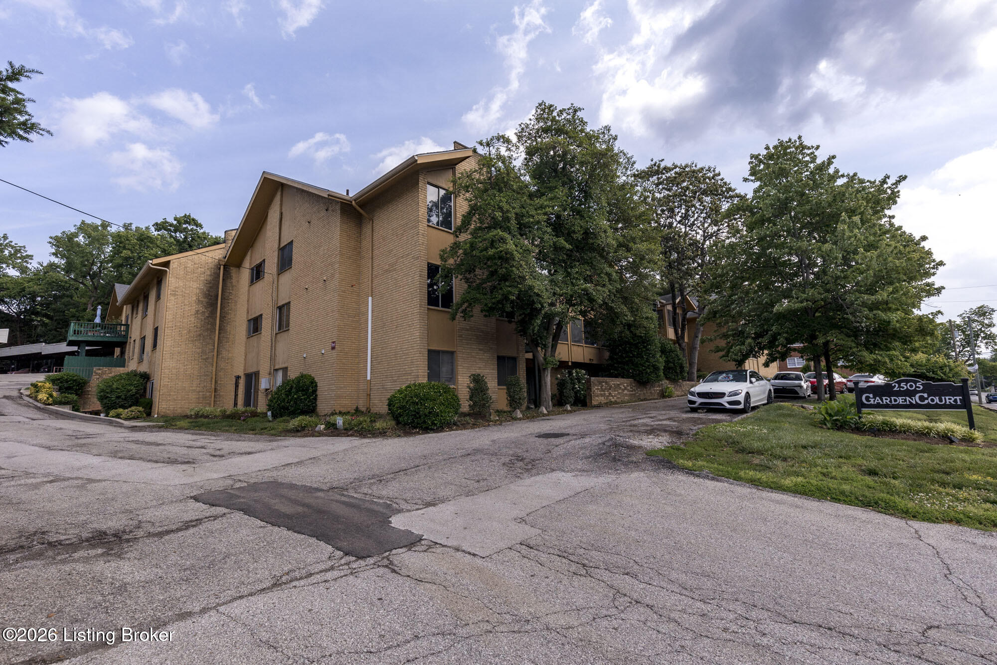 2505 Brownsboro Rd APT B5