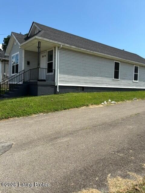 437 S 17th St