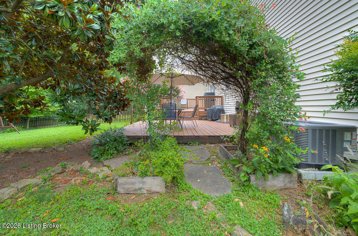 7947 Nature Way