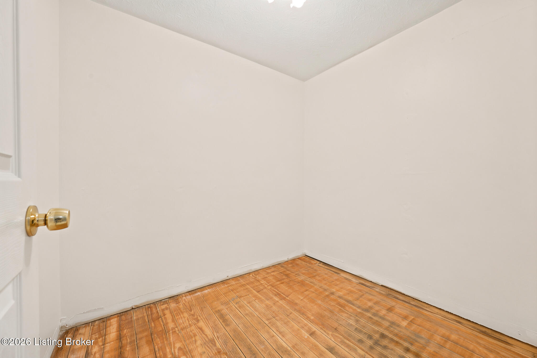 172 N Bellaire Ave