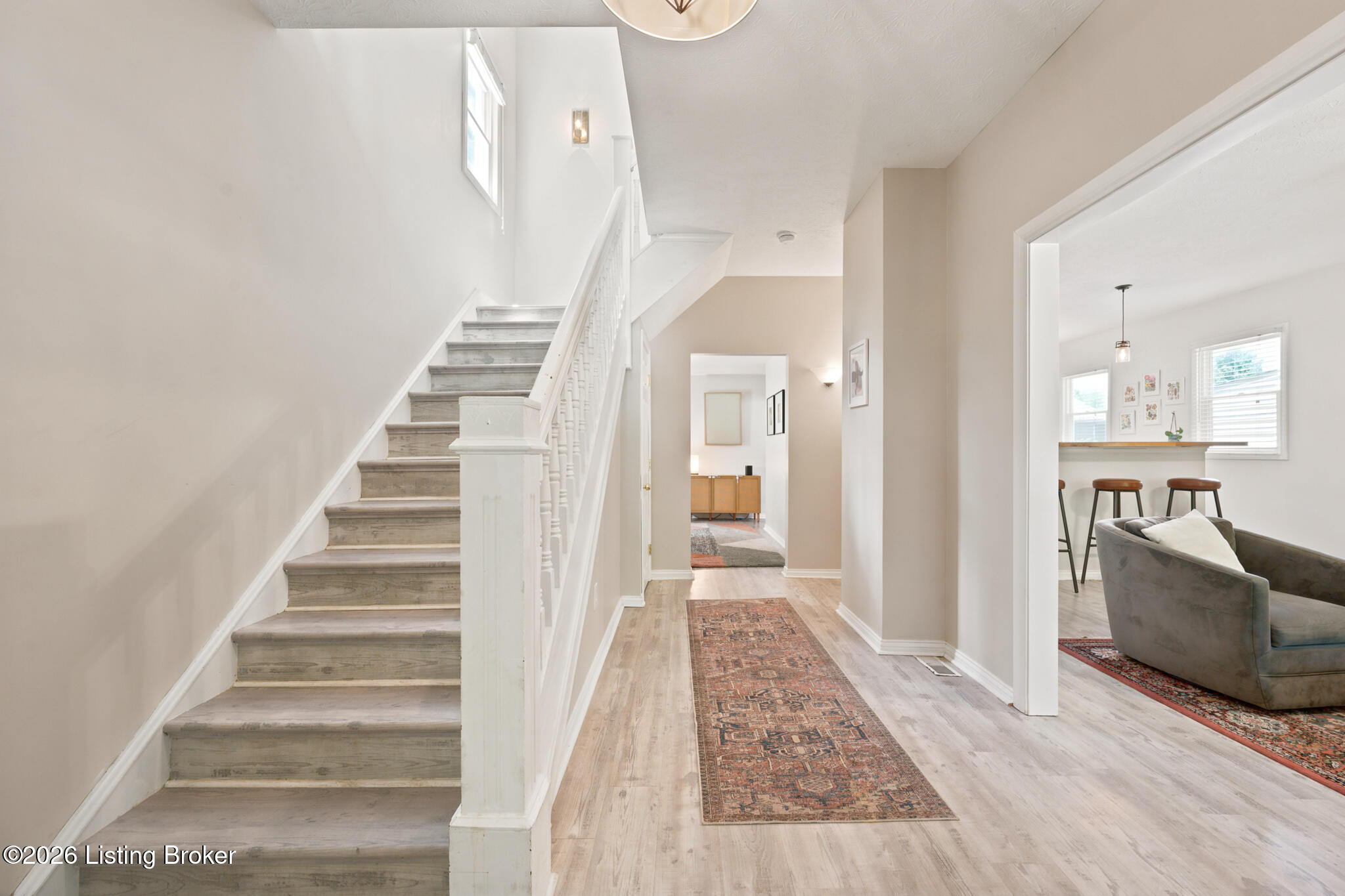 172 N Bellaire Ave
