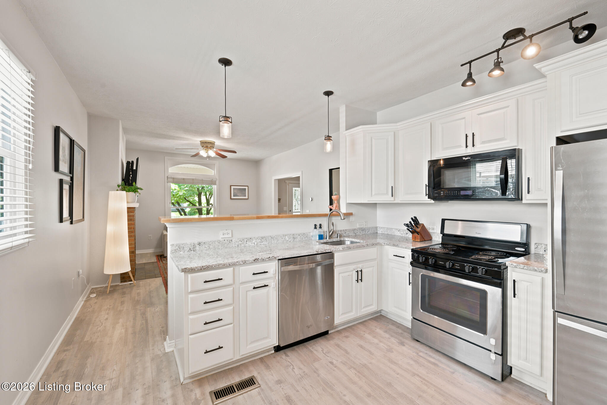 172 N Bellaire Ave