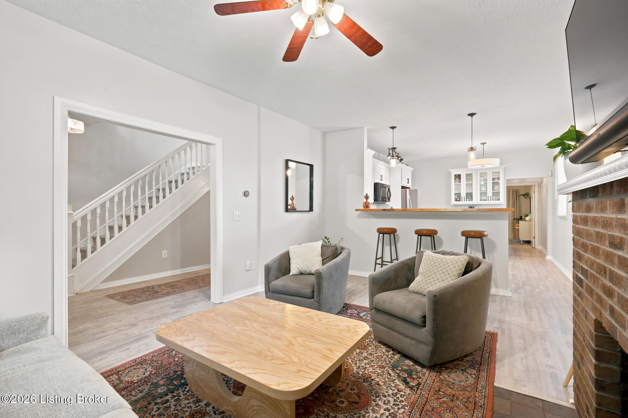 172 N Bellaire Ave