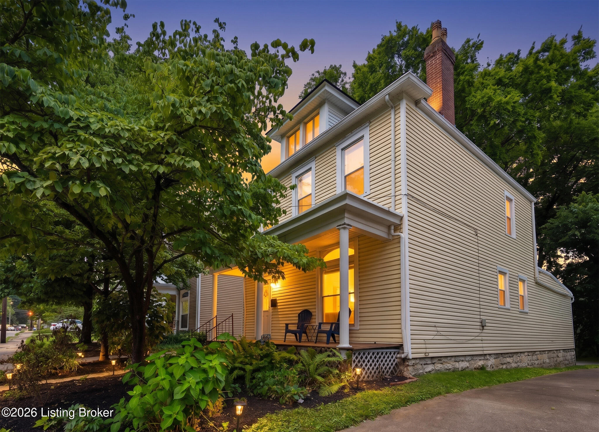172 N Bellaire Ave