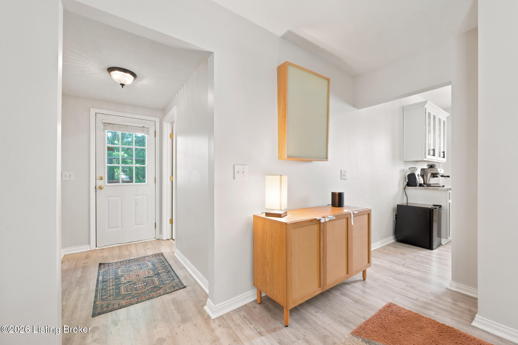 172 N Bellaire Ave