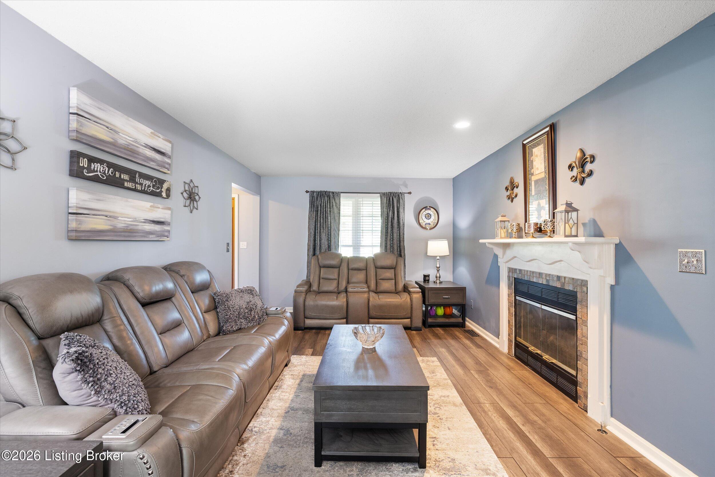 9303 Colonel Cummins Rd